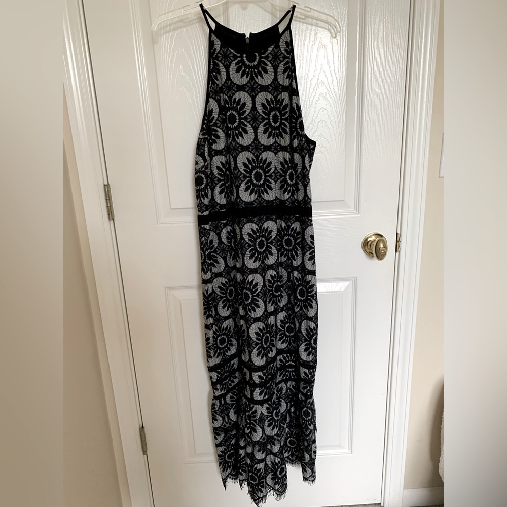Banana Republic Maxi Dress Racer Back Black Lace Ruffle Black Ribbon on Waist 12